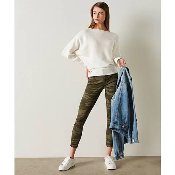 Levi’s New 711 Skinny Ankle Camo Jeans 24 NWT - Picture 8 of 8